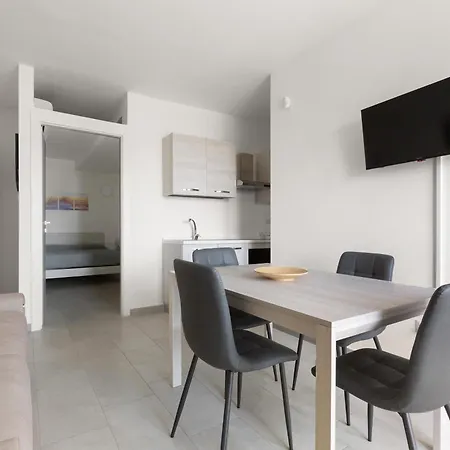 Apartment Brezza Marina *